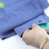 Ta bort blodfläckar från jeans