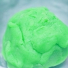 Gör torr play doh slät igen