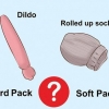 Bär en konstgjord penis för transpersoner