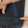 Fålla ett par jeans