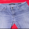 Att göra en jeanskjol av gamla jeans