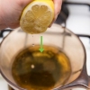 Gör hostsaft med citronsaft