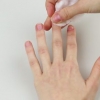 Tryck tillbaka dina nagelband