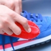 Rengör illaluktande sneakers