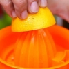 Se till att skivad banan inte missfärgas