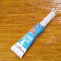 Reparera sprickor i plast