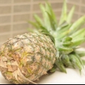 Mogna en omogen ananas