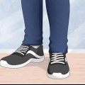 Bär jeans med sneakers