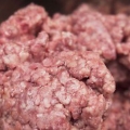 Baka hamburgare i pannan