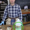 Få trä att se äldre ut med vinäger och stålull