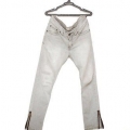 Iklädd skinny jeans