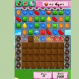 Spela candy crush saga