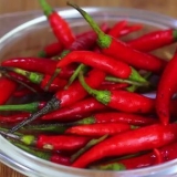 Torka chilipeppar