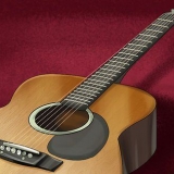 Minska effekten av en akustisk gitarr
