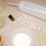 Applicera en hennatatuering
