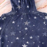 Hur man viker en hoodie