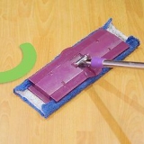 Få ett laminatgolv att glänsa igen