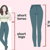 Bär jeans med hög midja