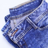 Hur man tar bort bläckfläckar från jeans