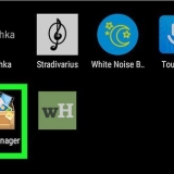 Hitta dina nedladdningar på en android