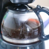Få ditt hår att glänsa med kaffe
