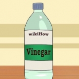 Döda ogräs med vinäger