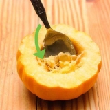 Skala pumpafrön