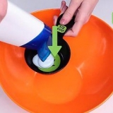 Gör slime med schampo