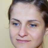 Applicera flytande foundation