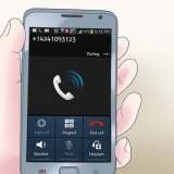 Kontrollera röstbrevlådan från en annan telefon