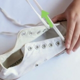 Rengöring white converses