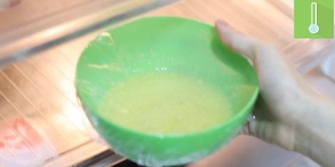 Gör aioli