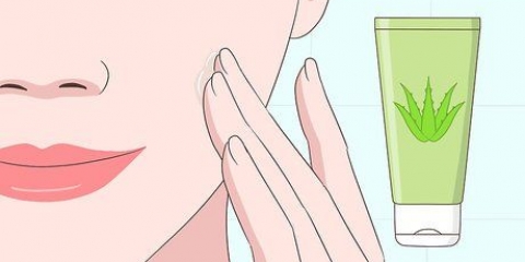Använd aloe vera gel i ansiktet