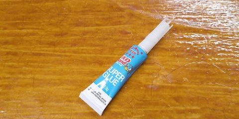 Reparera sprickor i plast