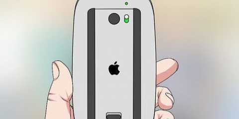 Byte av batterier på en apple magic mouse