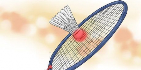 Lär dig spela badminton bättre