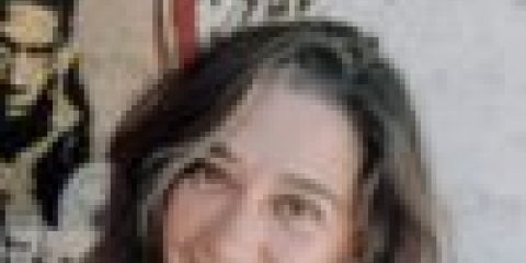 Måla betongstatyer