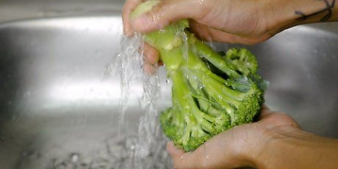 Ångande broccoli utan ångkorg