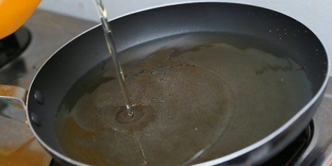 Att göra kyckling biryani