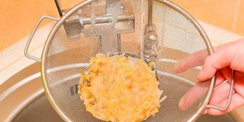 Att göra chow mein