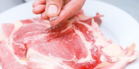 Kontrollera om en biff är tillagad med fingertestet