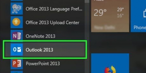 Använda röstningsknapparna i outlook
