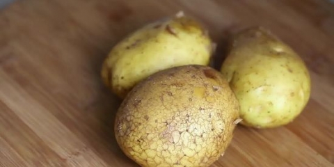 Baka en potatis i mikron