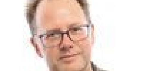 Spelar ett barreackord