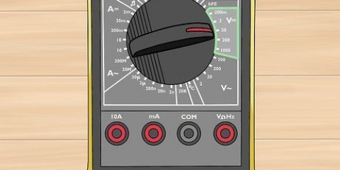 Använda en digital multimeter