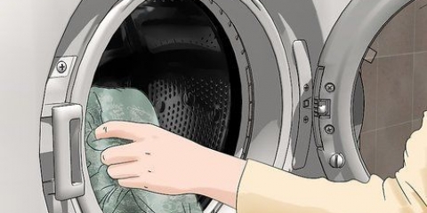 Rengöring av ett duschdraperi