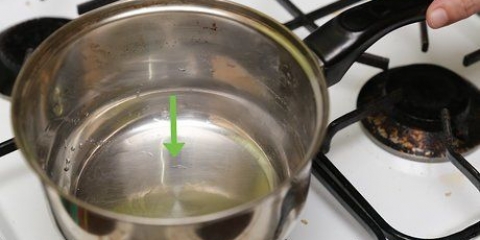 Att göra en dubbelpanna (bain marie)