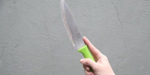 Kasta en kniv utan att den snurrar
