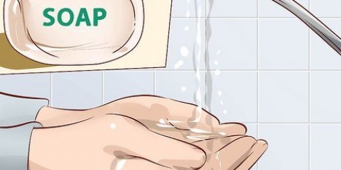 Att ta en piercing på sig själv