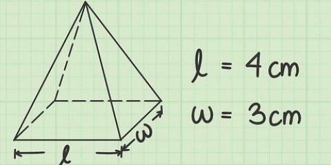 Beräkna volymen av en pyramid